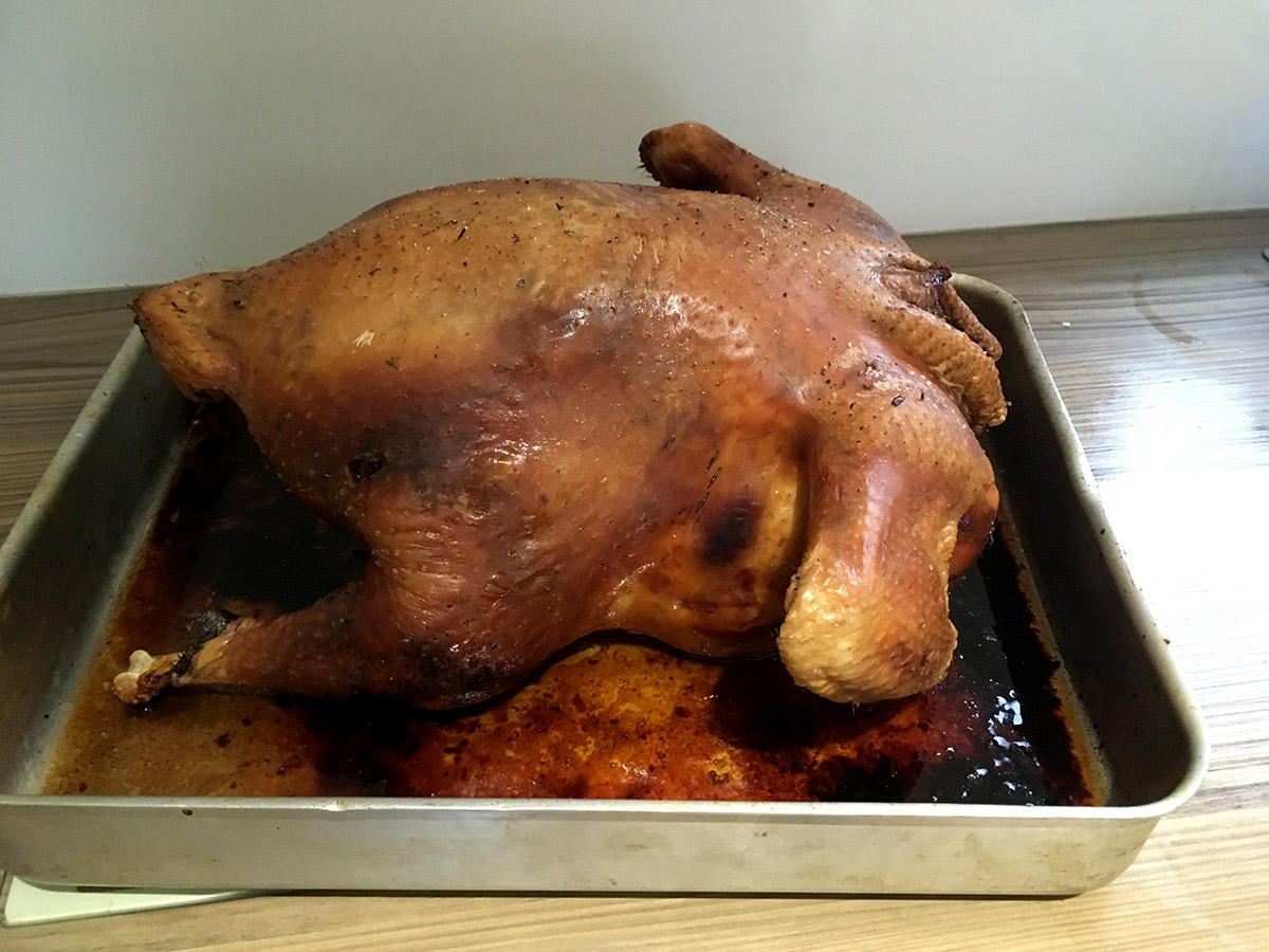 Turkey Crackling and Plucking Free Range Turkey Barra Bronzes